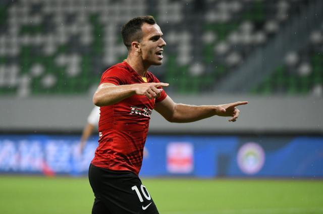 kaiyun-【中超】儒尼奥尔两球 亚泰3比1大连人锁定赛区榜首